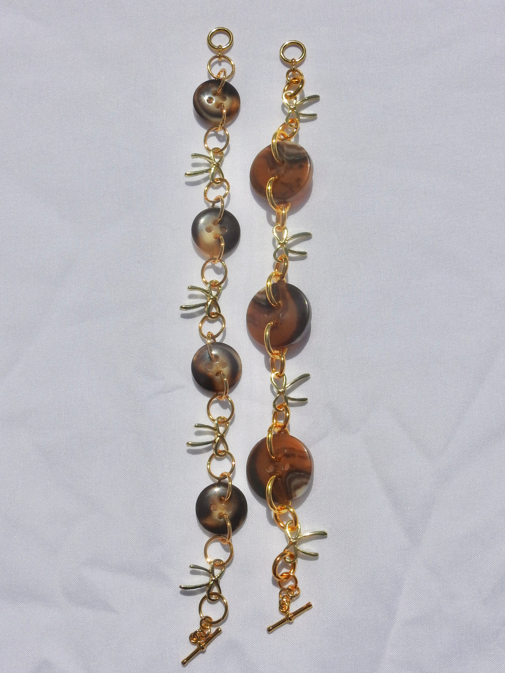 Buttons & Bows Brown Bracelet